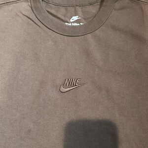 Nike Dark Brown Loose Fit Long Sleeve Tee